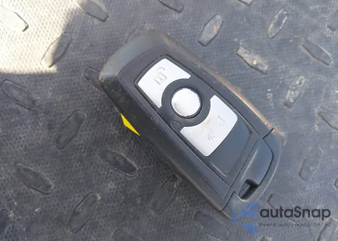 2015 BMW 328I из США, поврежденный, VIN WBA3A5G58FNS82647